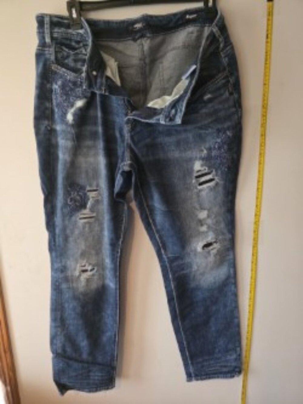 SILVER JEANS